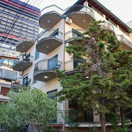 Koa Hotel Durrës Exteriér fotografie
