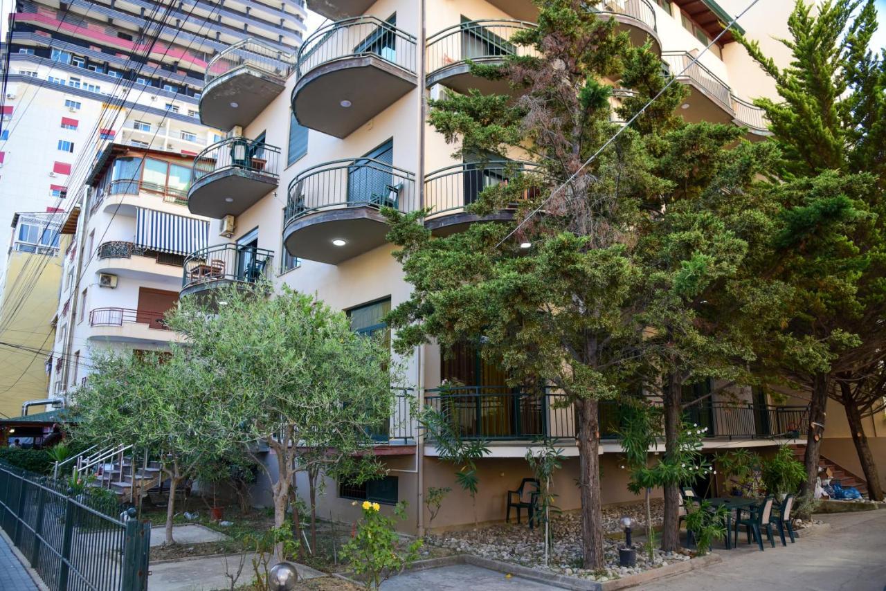 Koa Hotel Durrës Exteriér fotografie